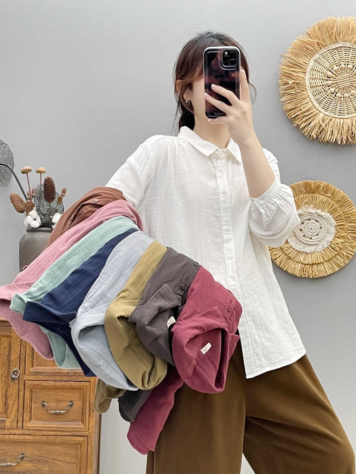 Phone Accessories On Top - Camisa con botones de manga larga